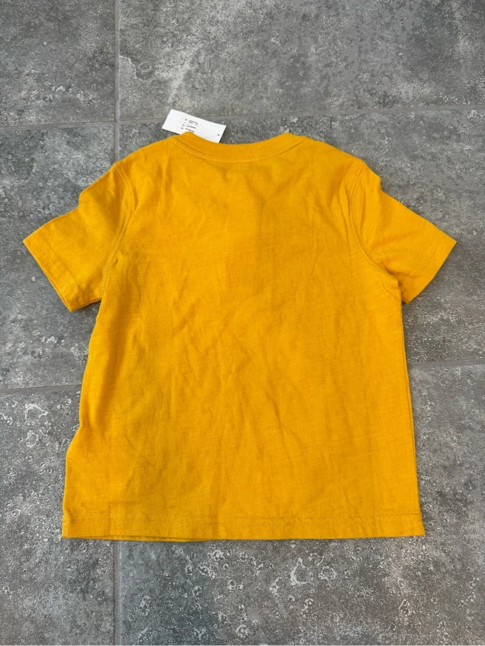 Gap kids tee bundle of 2 size XS 4T 5T NWT